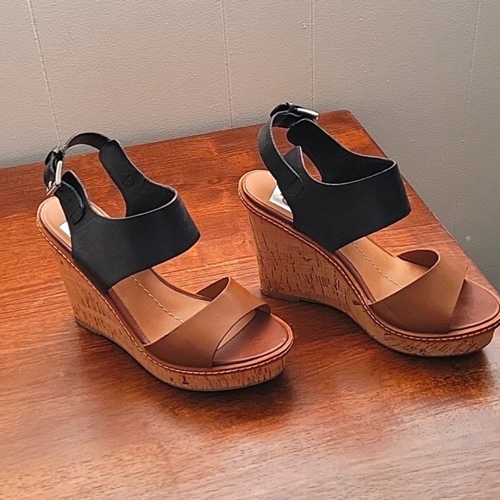 DOLCE Black &Brown Wedge Sandals